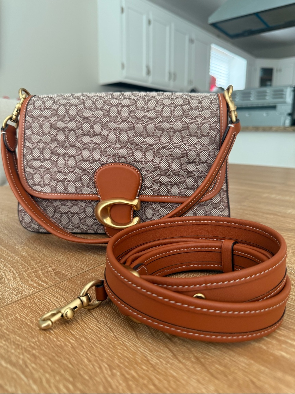 Coach Soft tabby in signature jacquard